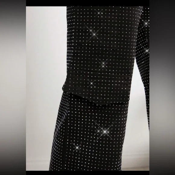 SHEIN Mid Waist Black Rhinestone Straight Leg Casual Cargo Jeans - Picture 5 of 7